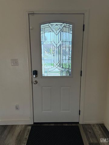 1305 Quartz Hill Road, Bakersfield, CA 93307