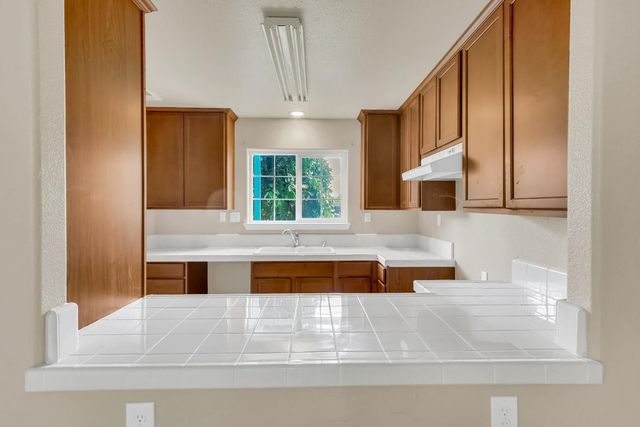 7139 Humanity Ln, Sacramento, CA 95822