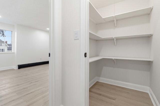 1 19th Street 3, Lowell, MA 01850