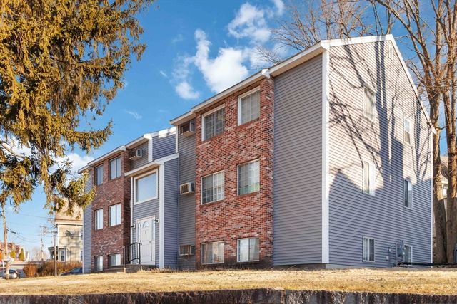 1 19th Street 3, Lowell, MA 01850