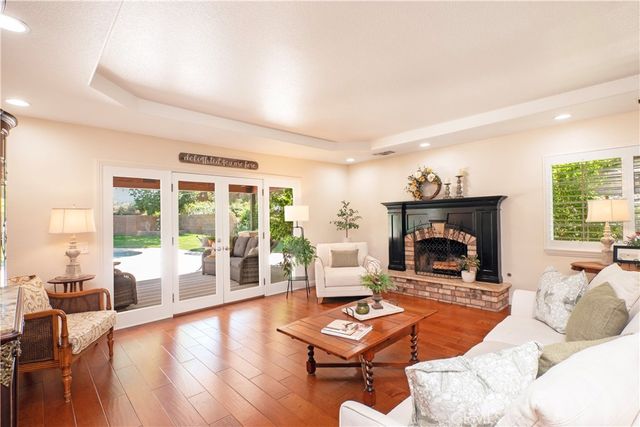 2372 Shadow Hill Drive, Riverside, CA 92506