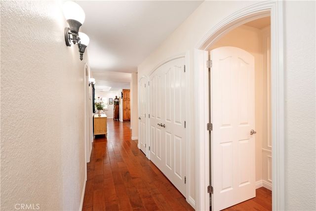 2372 Shadow Hill Drive, Riverside, CA 92506