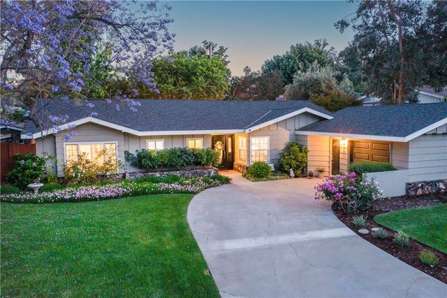 2372 Shadow Hill Drive, Riverside, CA 92506