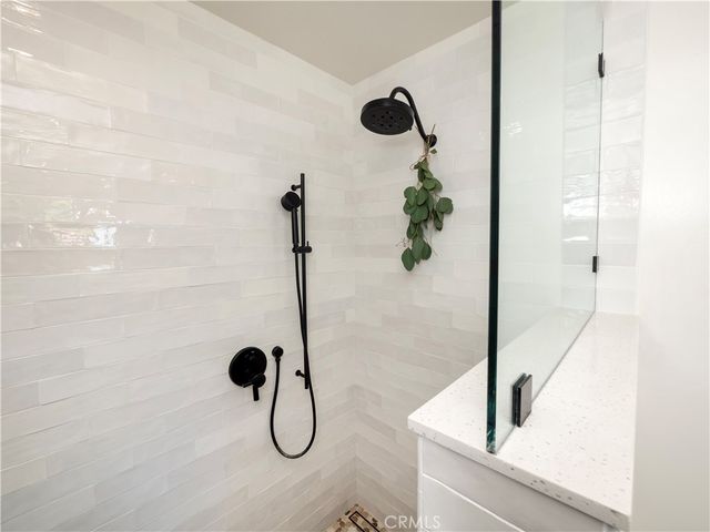2372 Shadow Hill Drive, Riverside, CA 92506