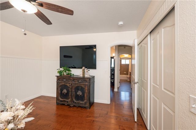 2372 Shadow Hill Drive, Riverside, CA 92506
