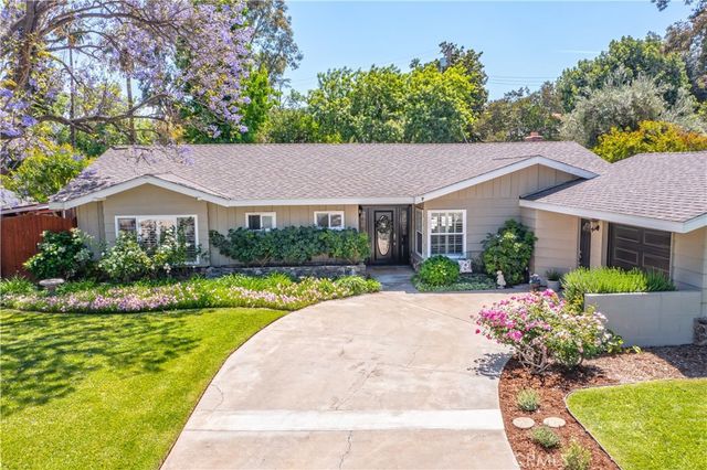 2372 Shadow Hill Drive, Riverside, CA 92506