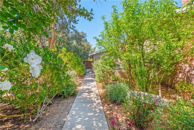 2372 Shadow Hill Drive, Riverside, CA 92506