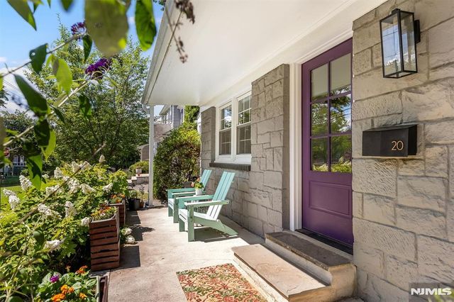 20 College Avenue, Montclair, NJ 07043