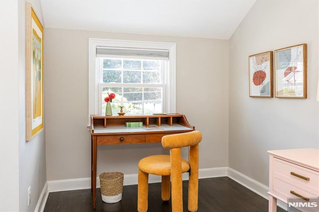 20 College Avenue, Montclair, NJ 07043
