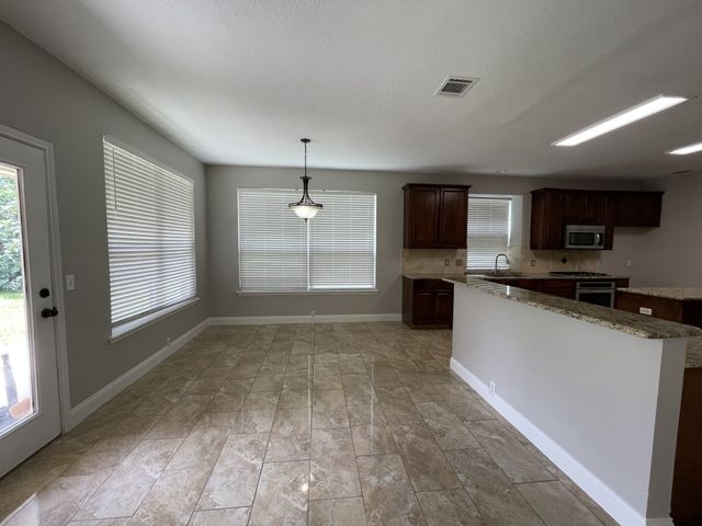2911 Saint Jude Drive, Mansfield, TX 76063