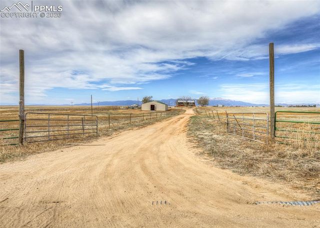 3830 Hemmingway Road, Colorado Springs, CO 80930