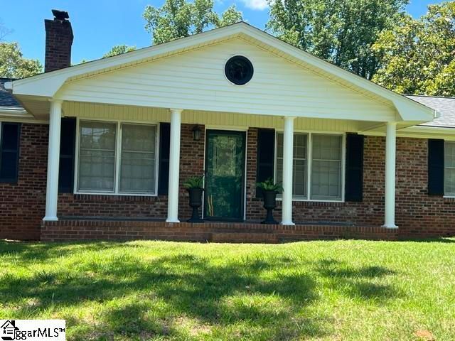 5 Green Leaf Drive, Greenville, SC 29617