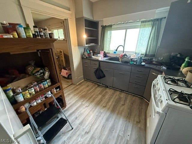 1815 Roosevelt Avenue NE, Canton, OH 44705