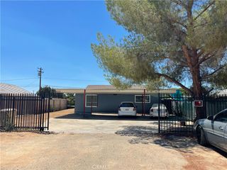 16531 16533 Vine Street, Hesperia, CA 92345
