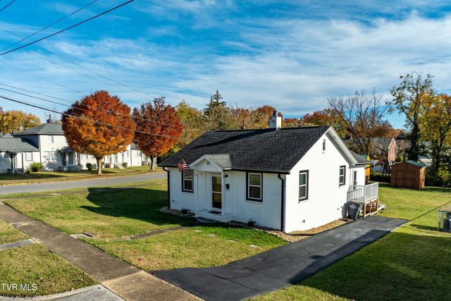 1457 Garden Drive, Kingsport, TN 37664