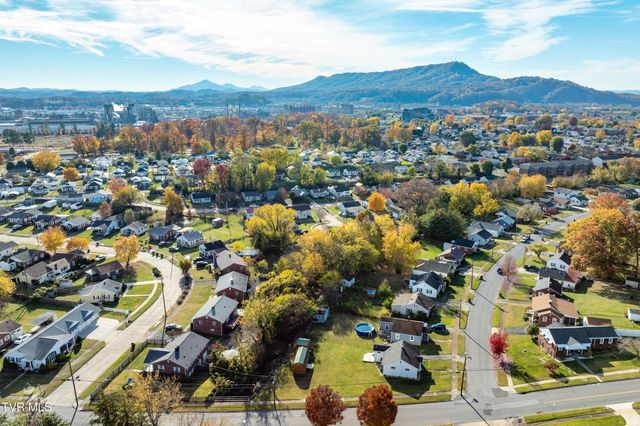 1457 Garden Drive, Kingsport, TN 37664