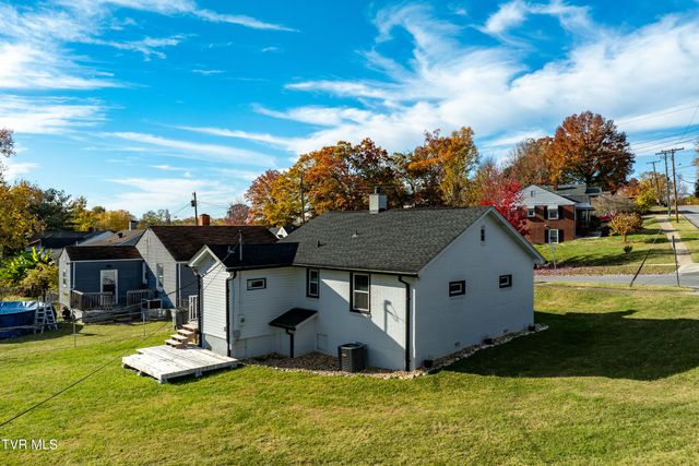 1457 Garden Drive, Kingsport, TN 37664