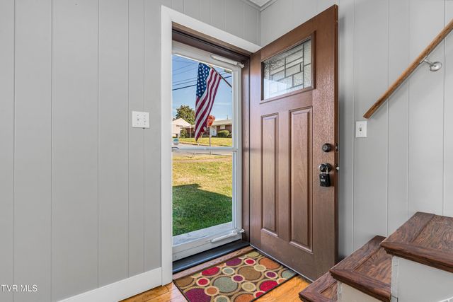 1457 Garden Drive, Kingsport, TN 37664