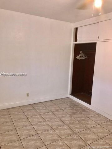 2901 Jackson Street 3, Hollywood, FL 33020