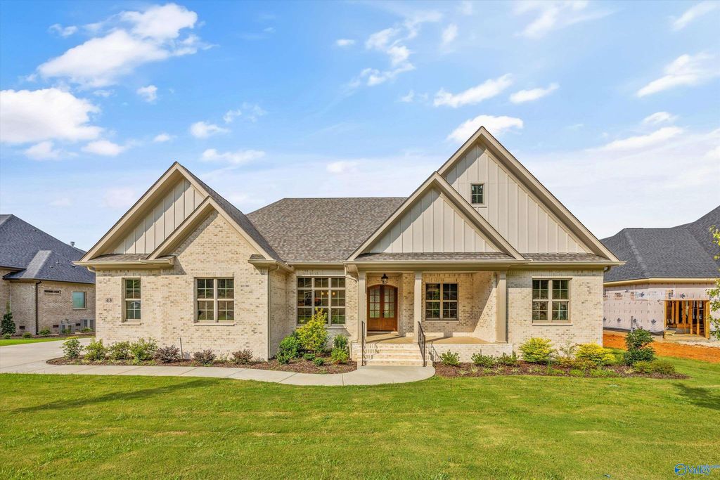 43 Legacy Oaks Place, Gurley, AL 35748