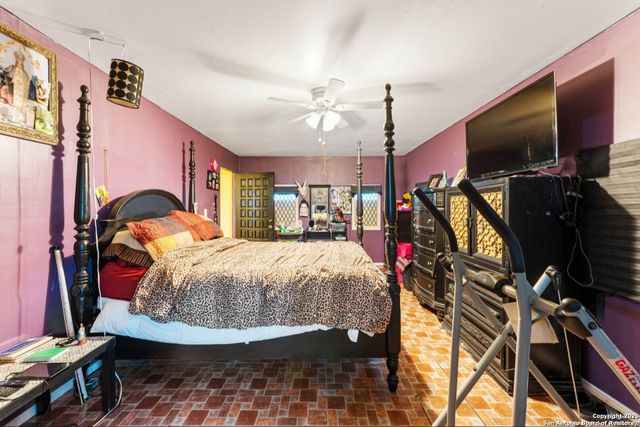 403 Hazel, San Antonio, TX 78207