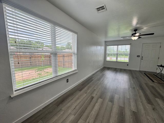 1795 Bliss Circle, Newcastle, OK 73065