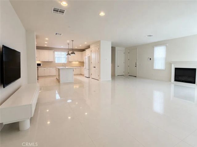 244 Desert Bloom, Irvine, CA 92618