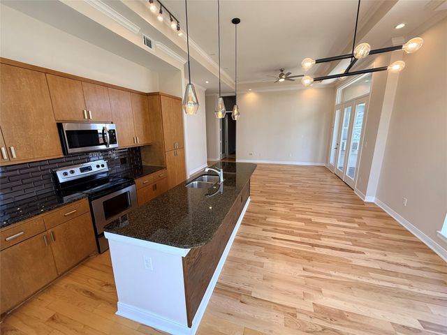 300 St Joseph Parkway 412, Houston, TX 77002