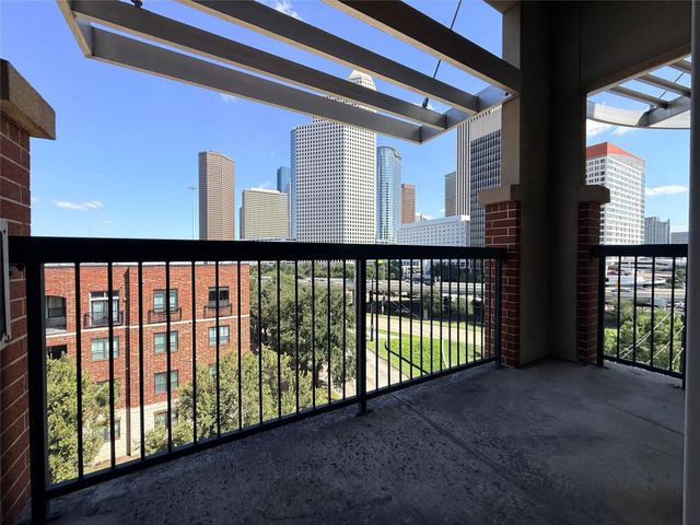 300 St Joseph Parkway 412, Houston, TX 77002