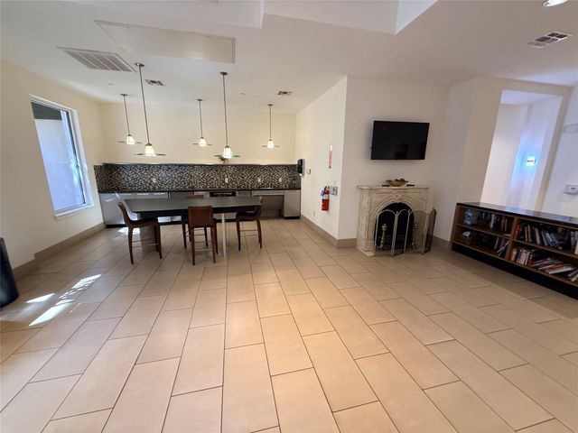 300 St Joseph Parkway 412, Houston, TX 77002