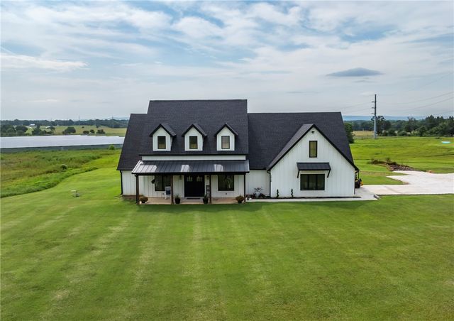 14720 N Wedington Blacktop Road, Lincoln, AR 72744