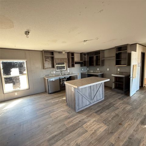 137 Stewart Street, New Fairview, TX 76078