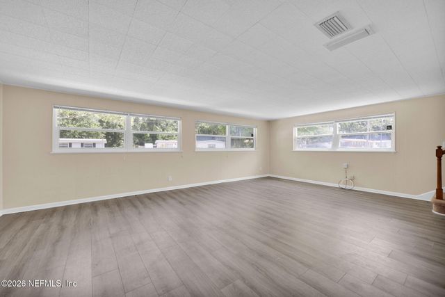 11535 RENNE Drive, Jacksonville, FL 32218