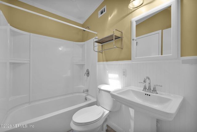11535 RENNE Drive, Jacksonville, FL 32218