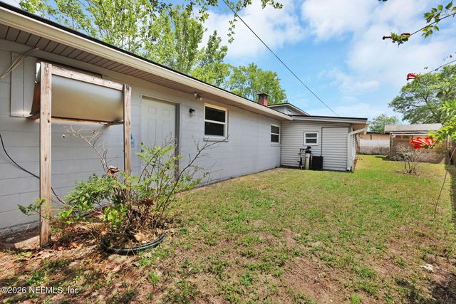 11535 RENNE Drive, Jacksonville, FL 32218