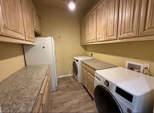 400 N Avenue A, Springtown, TX 76082