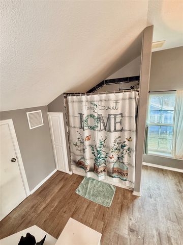 400 N Avenue A, Springtown, TX 76082