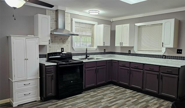 10983 Maywood Street, Willis, TX 77318