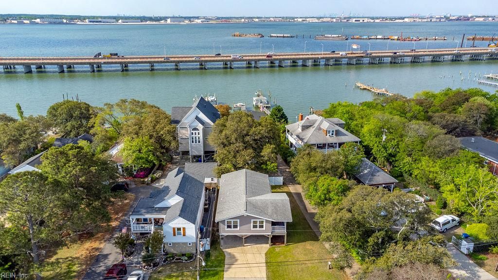 949 Little Bay AVE, Norfolk, VA 23503