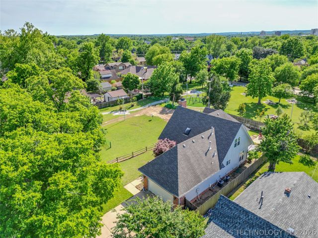 1620 S Florence Place, Tulsa, OK 74104