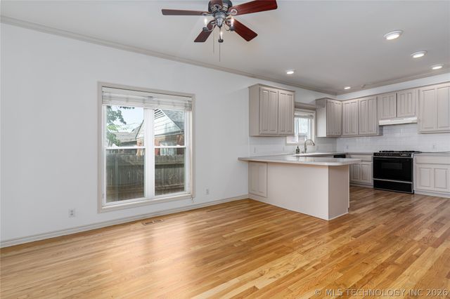 1620 S Florence Place, Tulsa, OK 74104