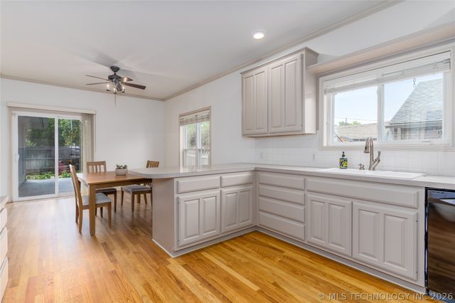 1620 S Florence Place, Tulsa, OK 74104