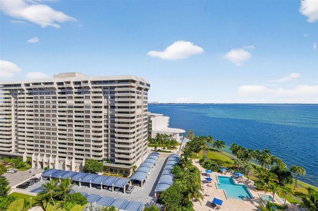 2 Grove Isle Dr B1505, Miami, FL 33133