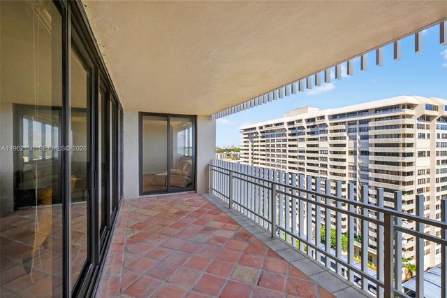 2 Grove Isle Dr B1505, Miami, FL 33133