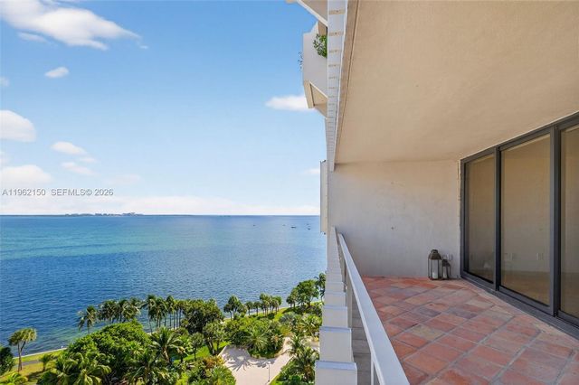 2 Grove Isle Dr B1505, Miami, FL 33133