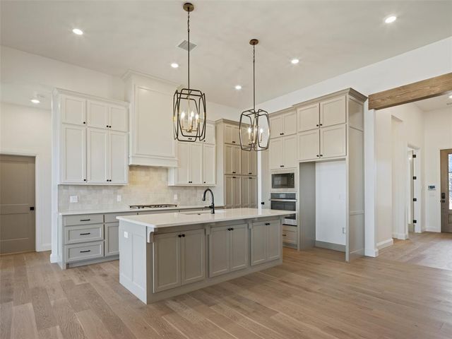 7805 NW 163rd Street, Oklahoma City, OK 73013