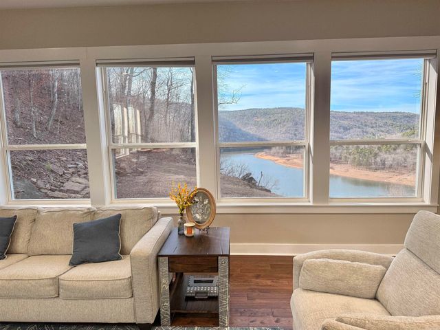 650 Lower Ridge Circle, Edgemont, AR 72044