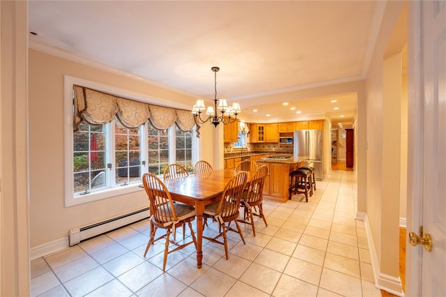 113 Silver Spring Trail, Hempfield Twp, PA 15601