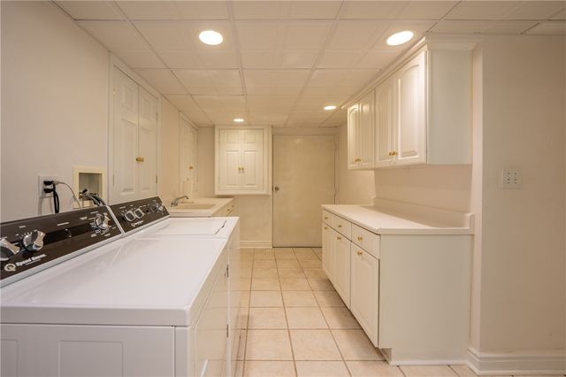 113 Silver Spring Trail, Hempfield Twp, PA 15601