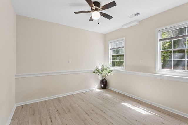 2064 Cherokee Ridge Trail NW, Kennesaw, GA 30144